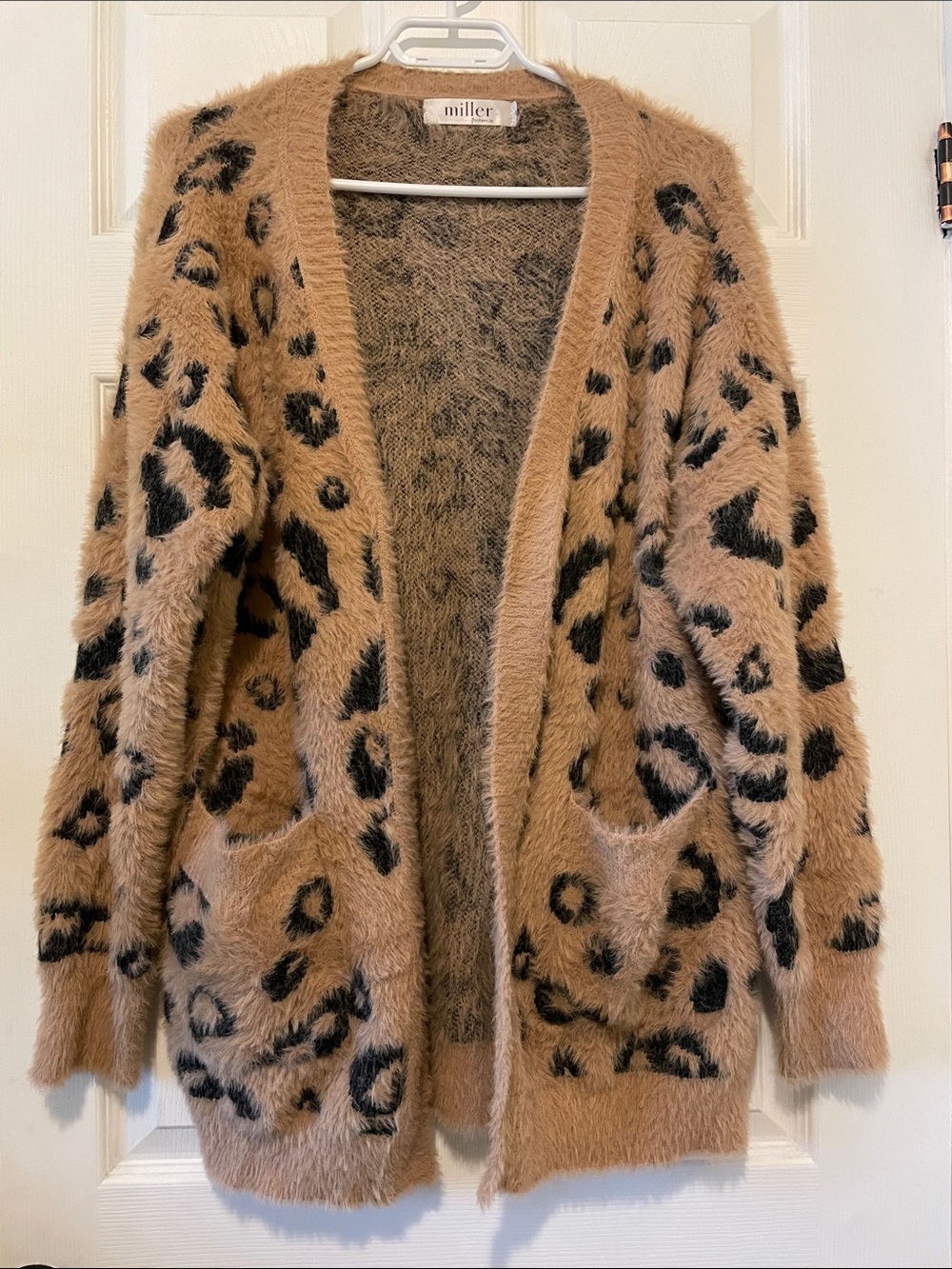 Cozy eyelash leopard cardigan coatigan animal print